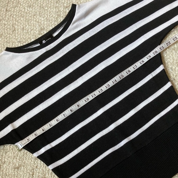 💘NWOT AB STUDIO WOMENS SIZE SMALL BLACK & WHITE STRIPED DOLMAN SWEATER - Picture 8 of 14